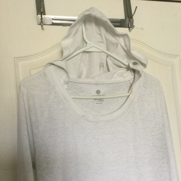 OLD NAVY Hoodie Women’s Sweater - Picture 1 of 7